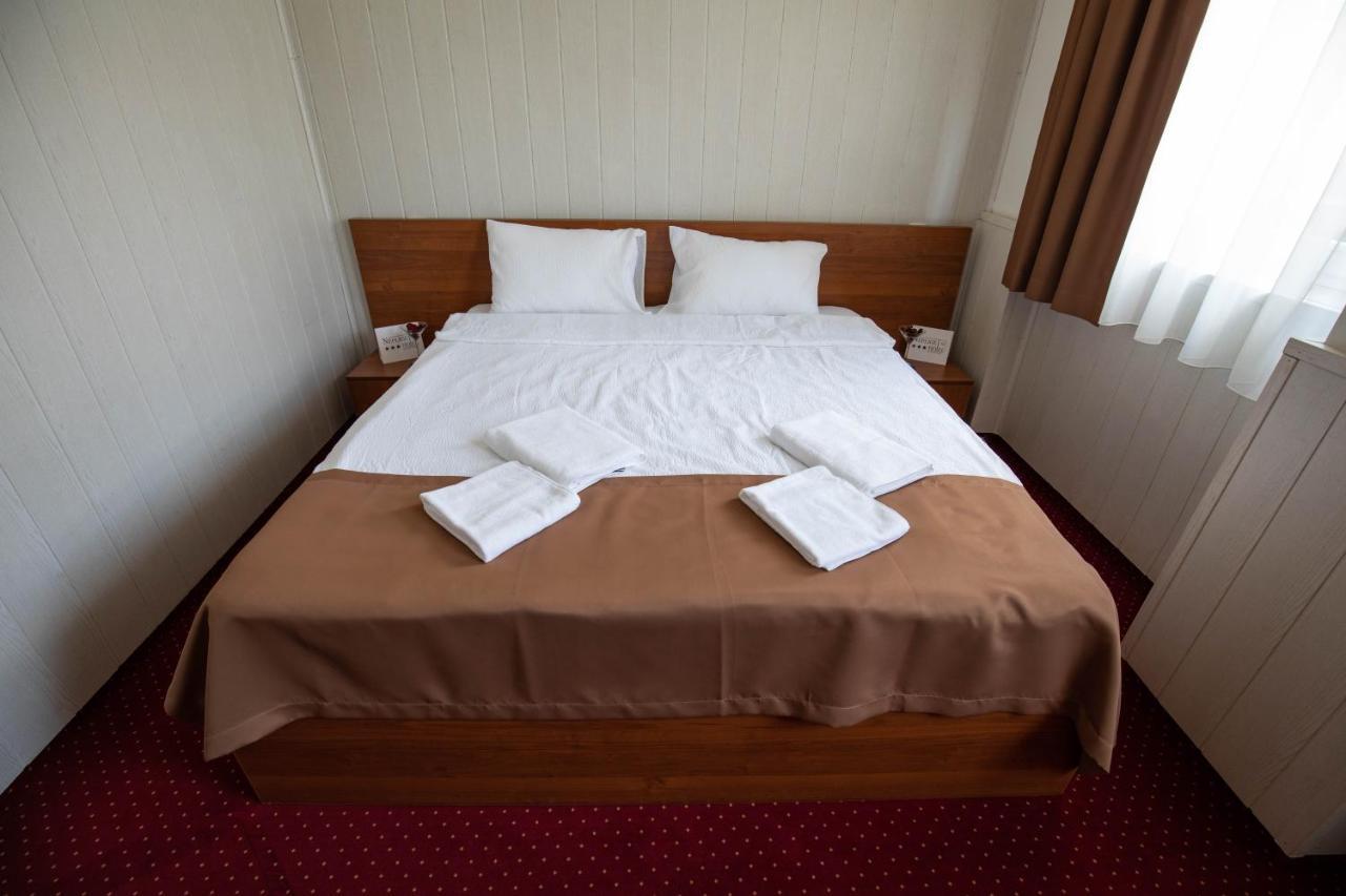 Népliget Hotel Budapest Exteriör bild